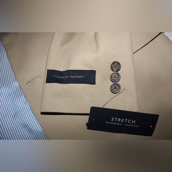 Tommy Hilfiger Boys Khaki Blazer (Size 20, Khaki) - Picture 3 of 4